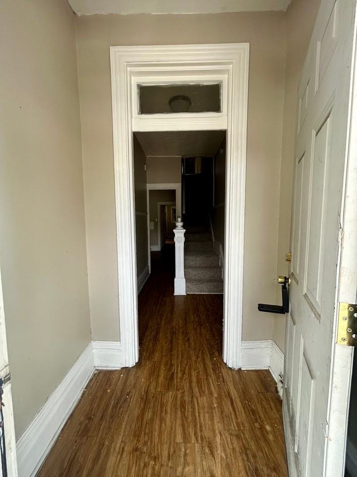 14 S 17th St - Photo 2 of 28