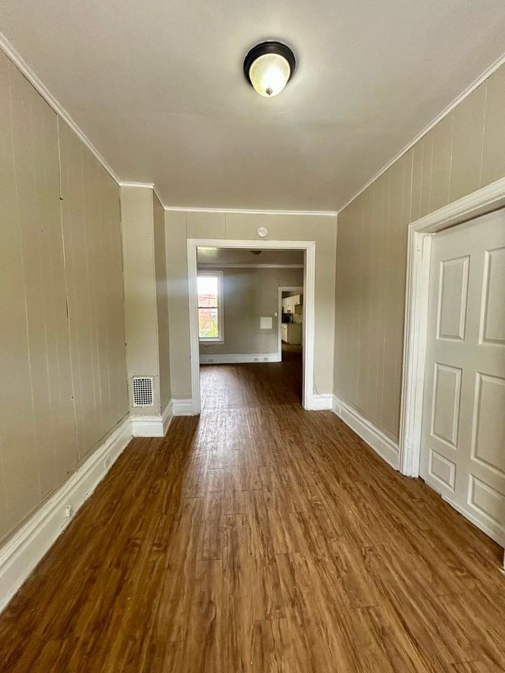 14 S 17th St - Photo 5 of 28