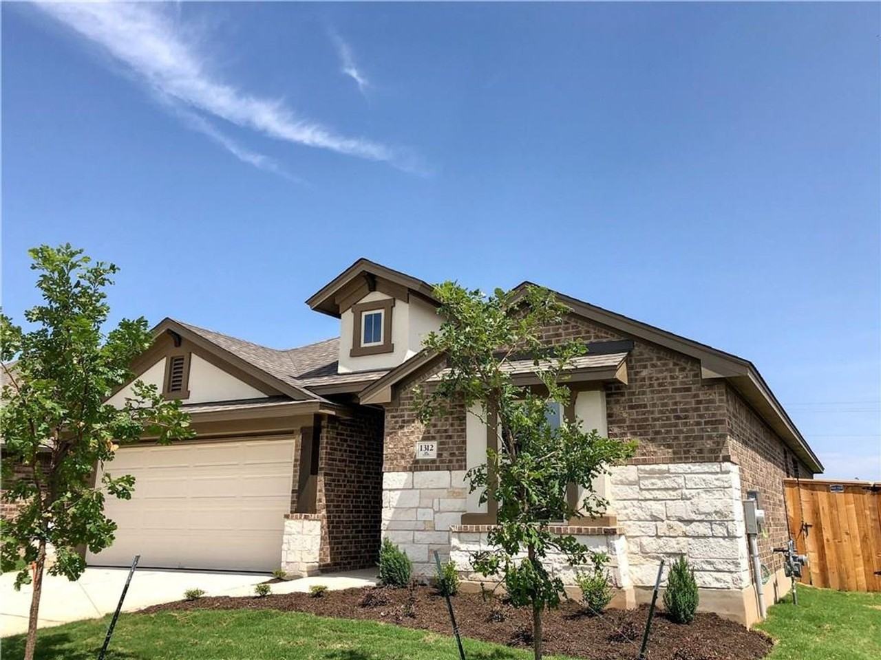1312 Chad Dr - Photo 2 of 16