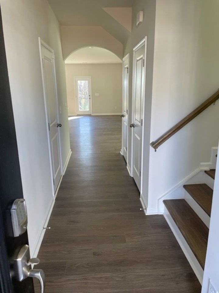 13939 Castle Nook Dr - Photo 2 of 20
