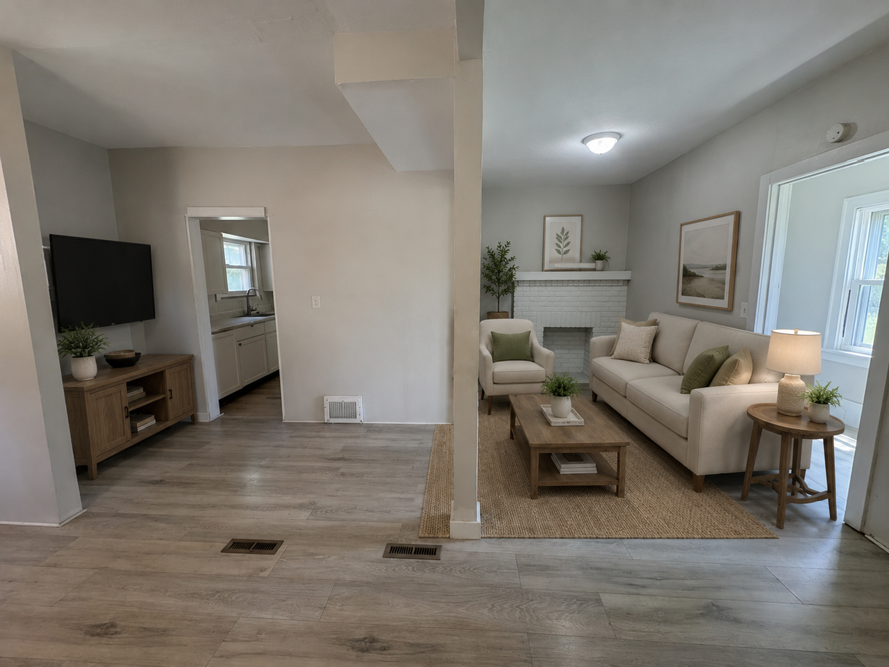 637 Storer Ave - Photo 4 of 16