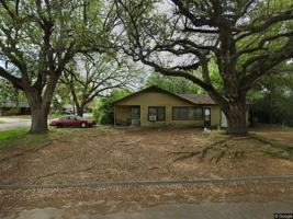 featured image of 1019 Ruby Ln