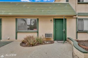 featured image of 528 S Tulip St