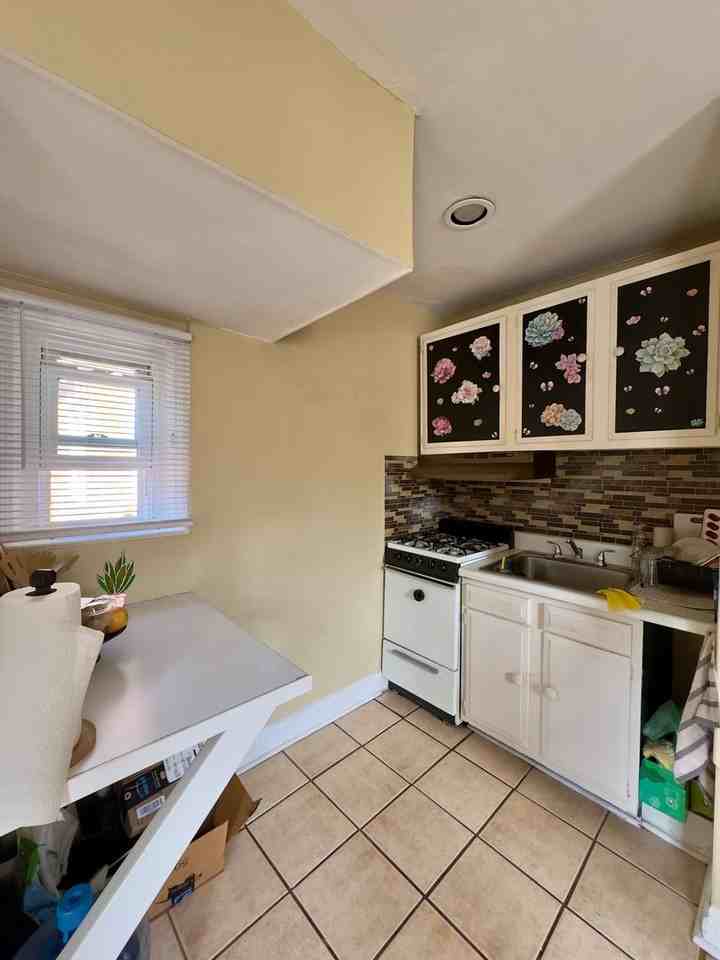 6201 Frederick Rd - Photo 5 of 12