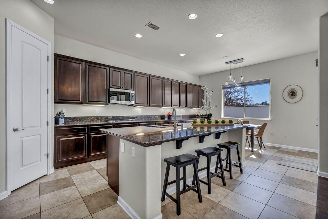 6328 Windy Meadow Dr - Photo 4 of 50