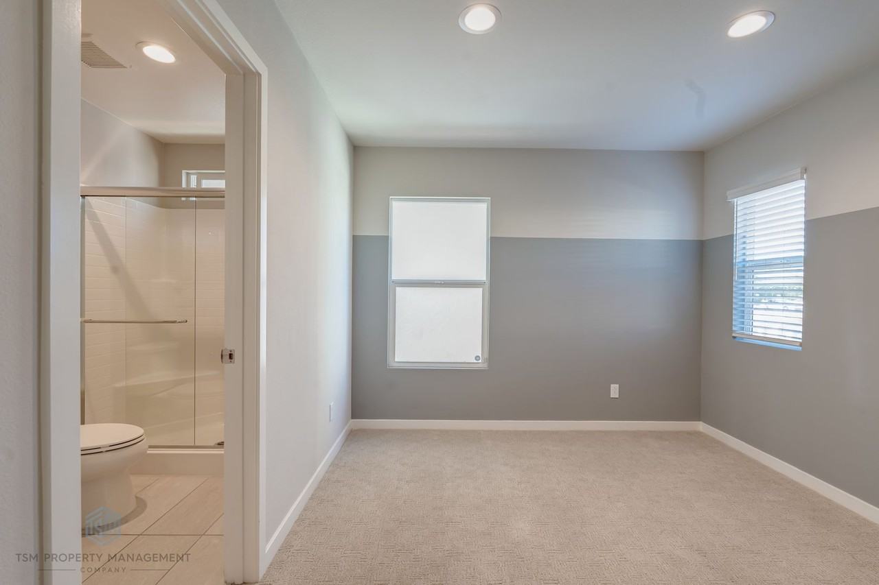 10910 Scottsbluff Dr - Photo 3 of 13