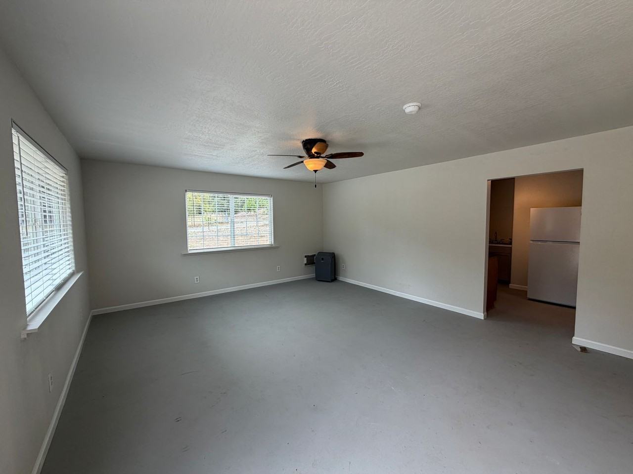 18515 Rawhide Rd - Photo 2 of 8