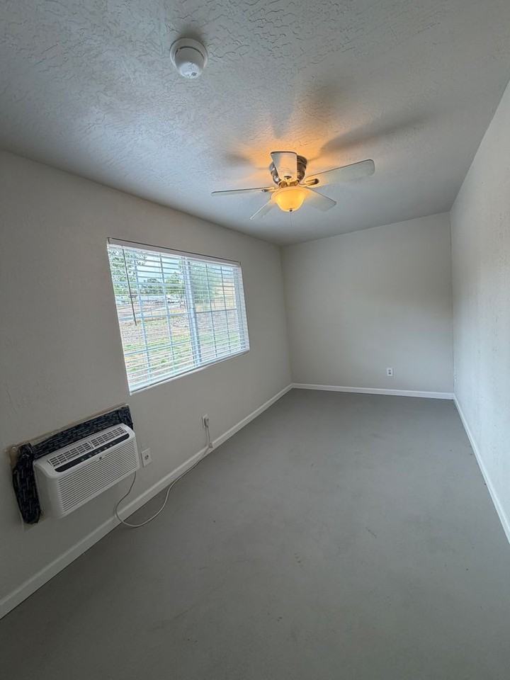 18515 Rawhide Rd - Photo 6 of 8