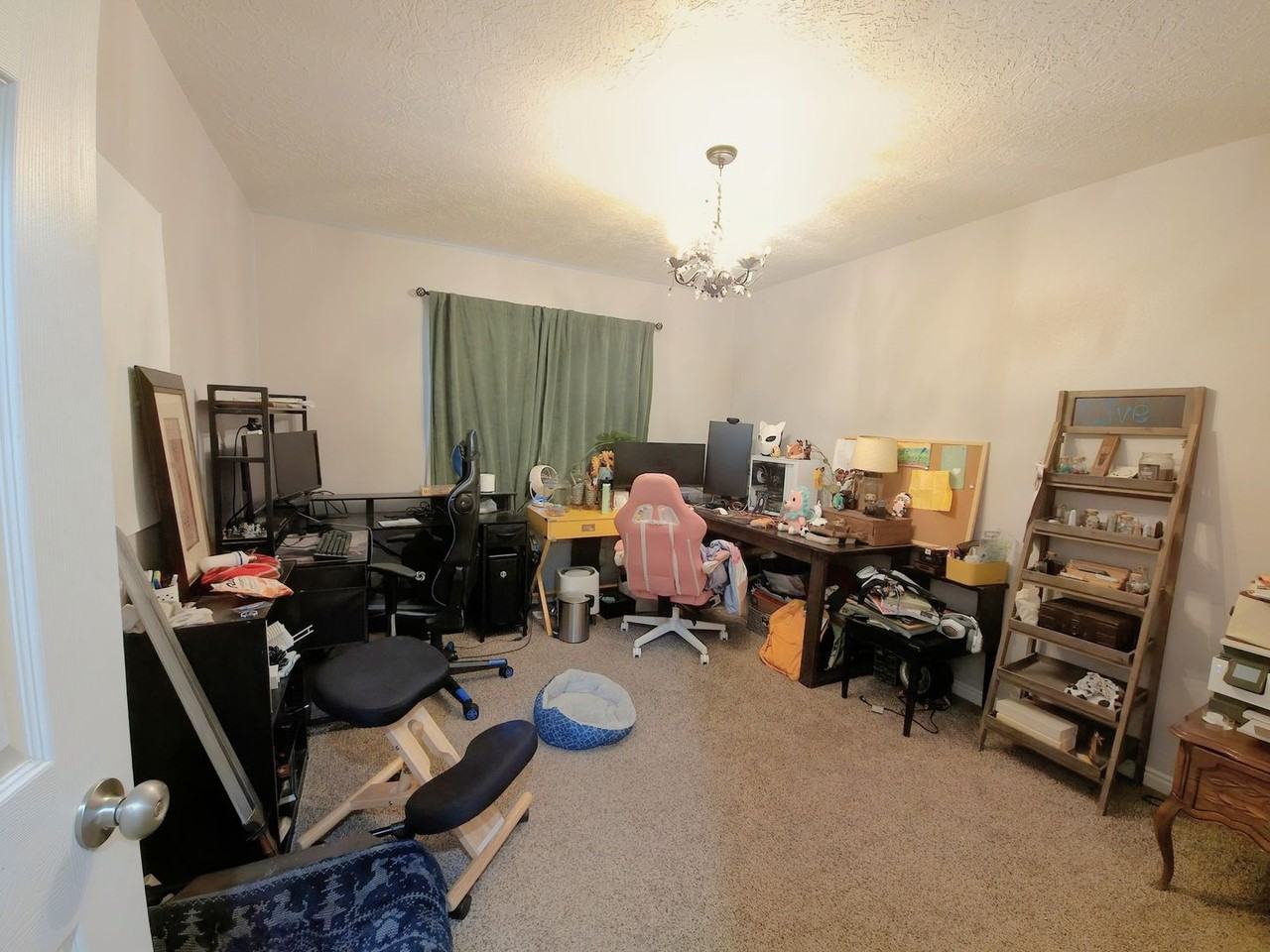 1429 N 550 W - Photo 7 of 14