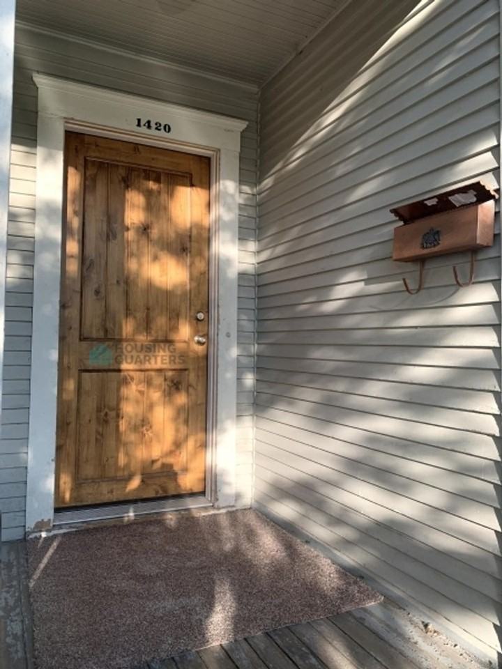 1420 N Cedar St - Photo 2 of 18