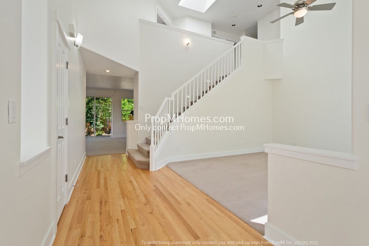 340 340 SW Delta Drive - NEW PROPERTY - Photo 2 of 33