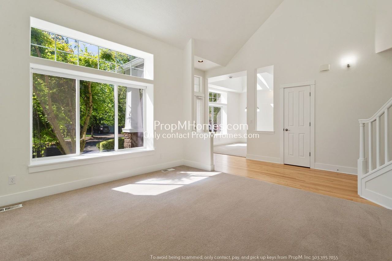 340 340 SW Delta Drive - NEW PROPERTY - Photo 3 of 33