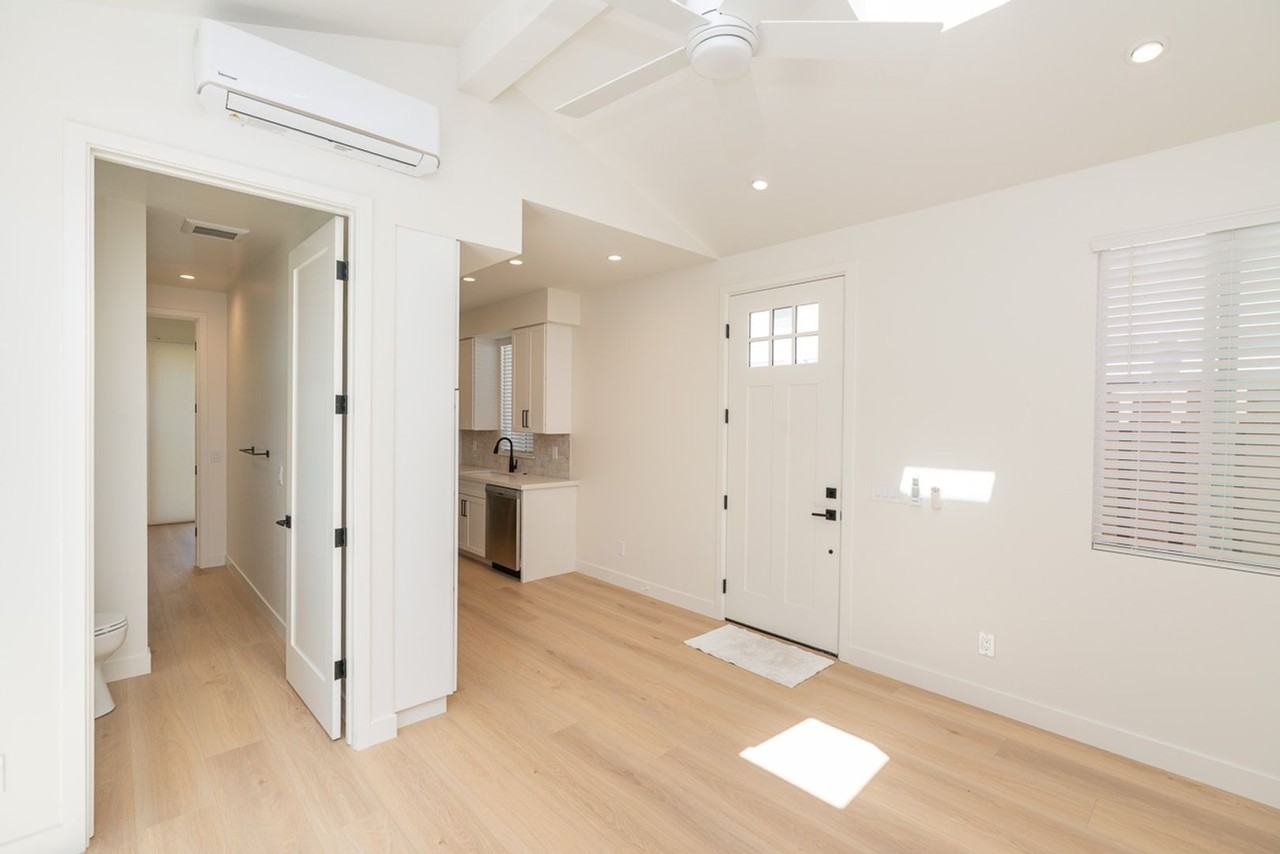 713 Oak Burl Ln - Photo 5 of 17