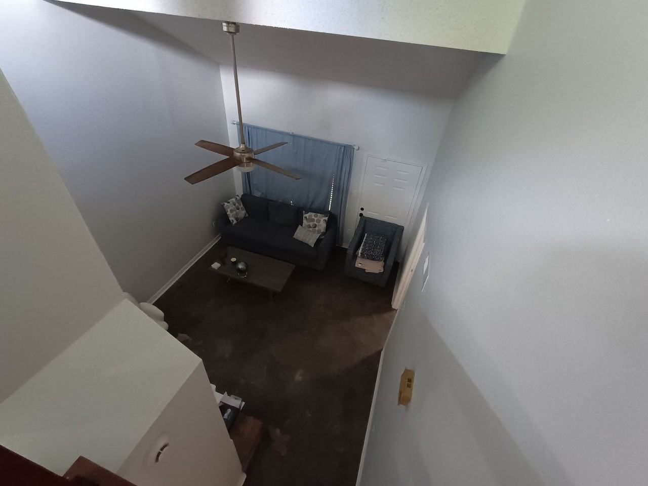 2452 Brightside Dr - Photo 5 of 9