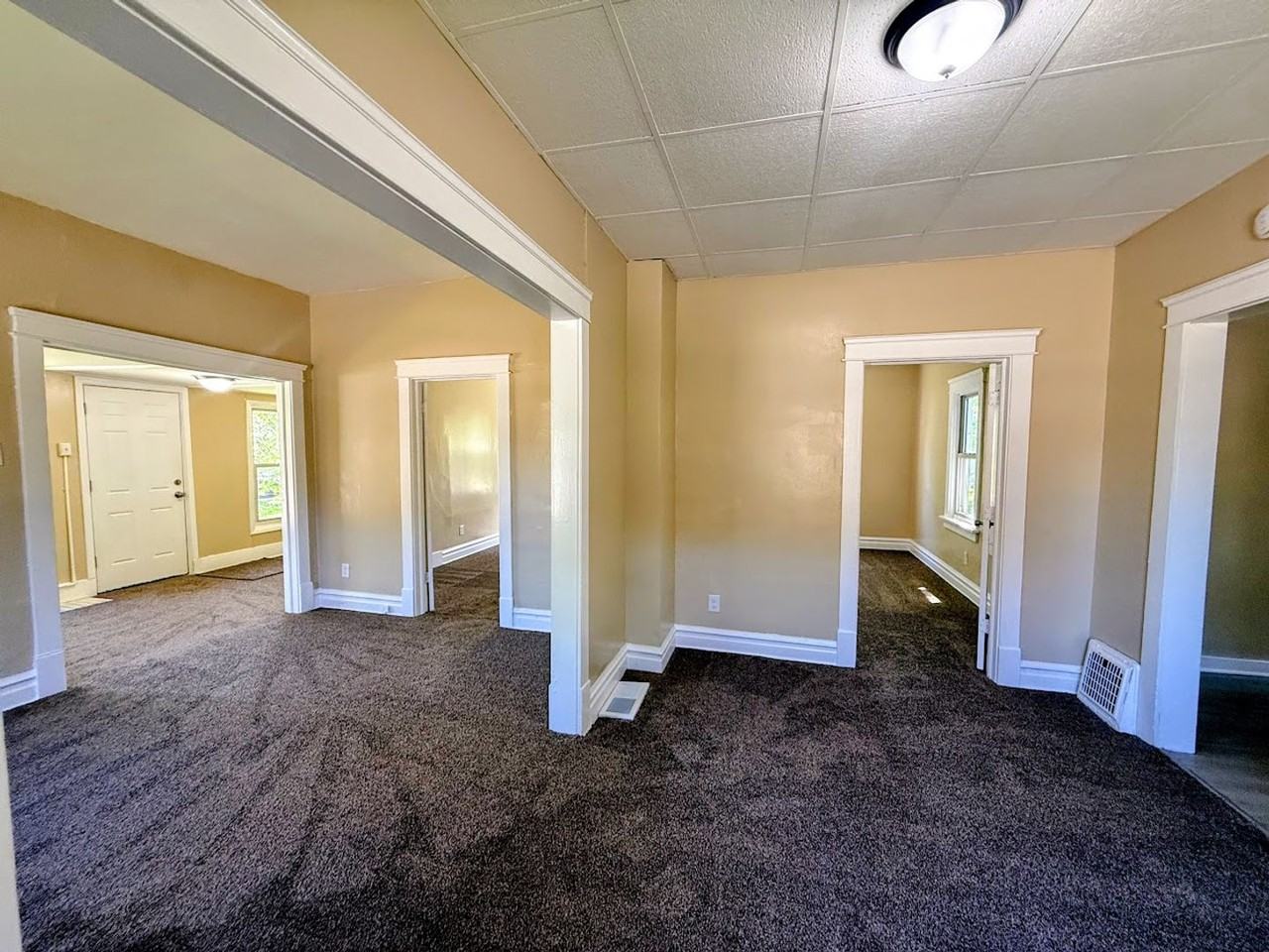 920 Clement St - Photo 7 of 13