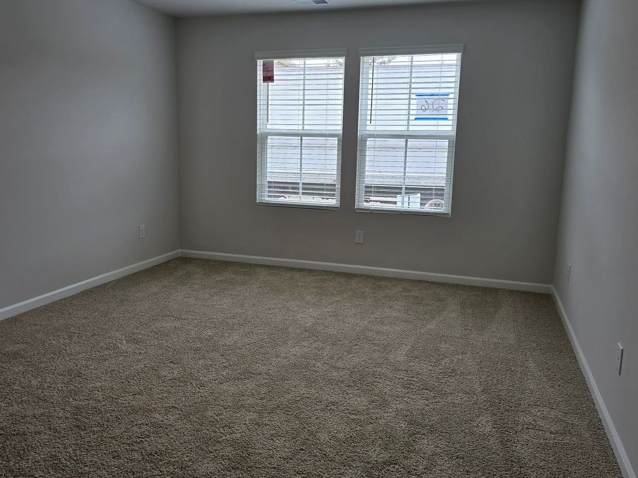 7091 Woodline Dr Sw - Photo 4 of 31