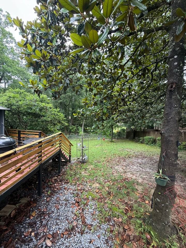 108 Liveoak Dr - Photo 7 of 34