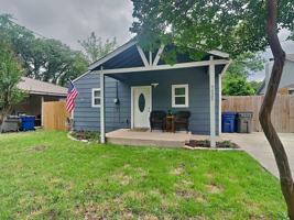featured image of 3025 Delaware Trl