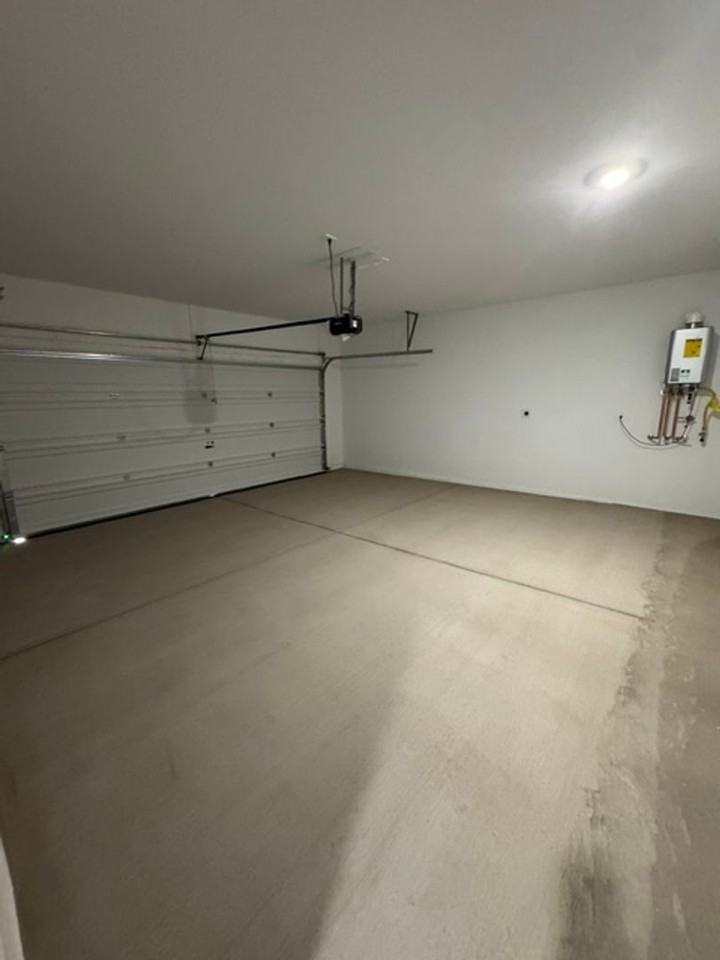 9970 N Cascalote Ln - Photo 4 of 18