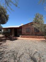 featured image of 3411 E Pima St
