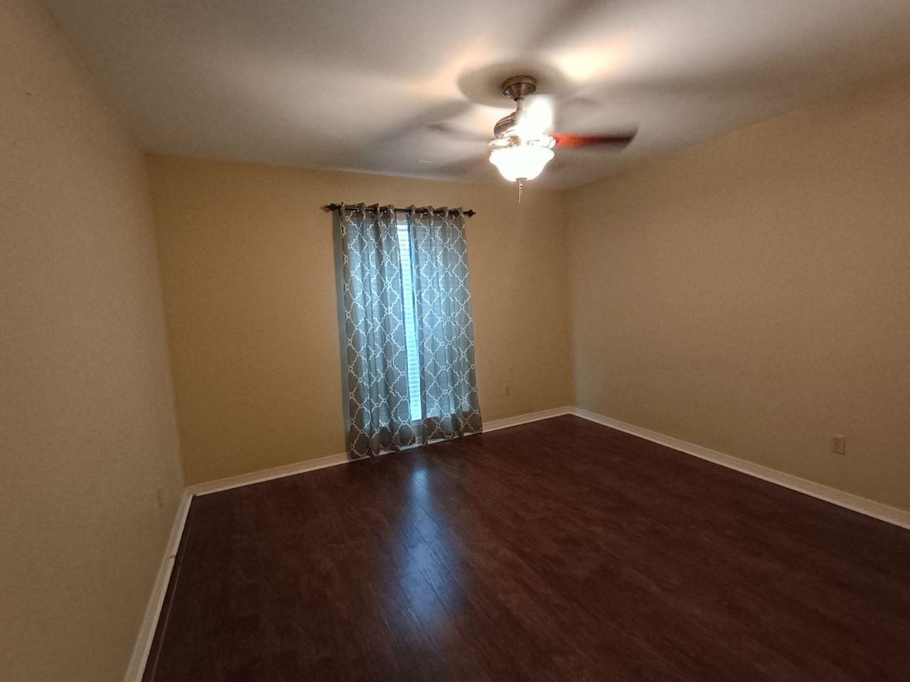 8500 Bluebonnet Blvd #24 - Photo 5 of 6