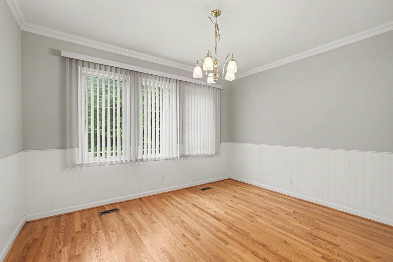 10 Piper Pl - Photo 2 of 50