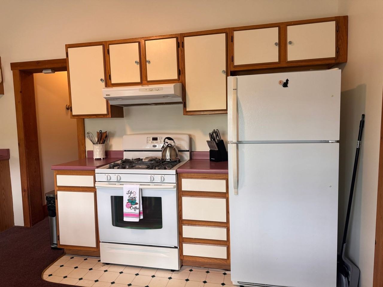 169 Glen Rd - Photo 7 of 14