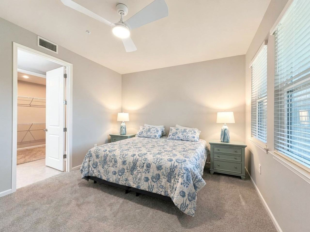4660 Arboretum Cir #102 - Photo 4 of 29