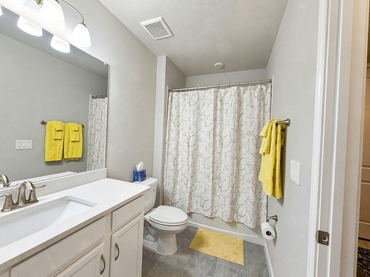 4660 Arboretum Cir #102 - Photo 7 of 29