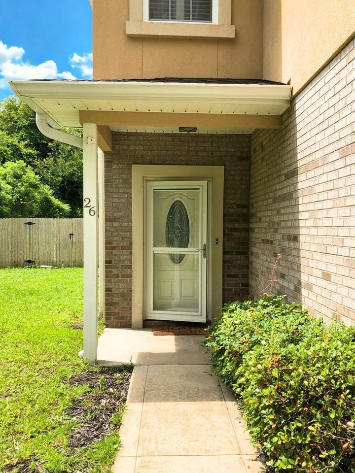 26 Lonesome Pine St - Photo 2 of 23