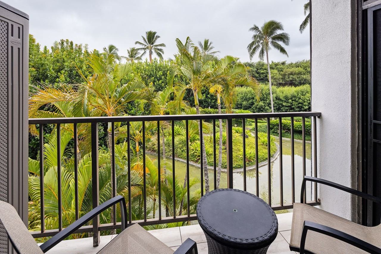 1030 Aoloa Pl #302A