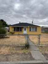 36 D St Ne - Photo 1 of 1
