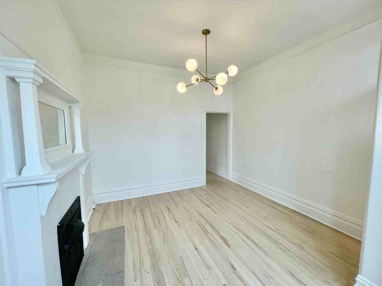 82 Alvarado St - Photo 3 of 25