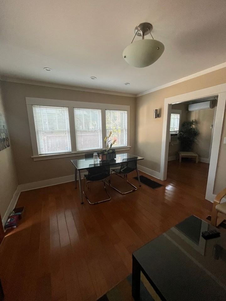 301-303 N Hudson Ave - Photo 3 of 21
