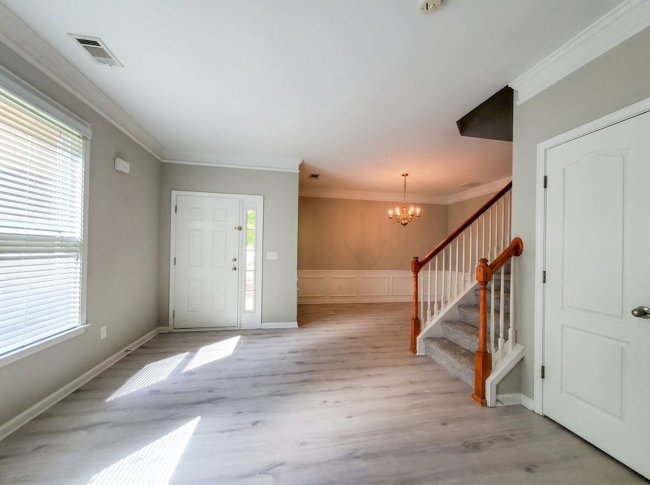 3344 Archgate Ct - Photo 5 of 32
