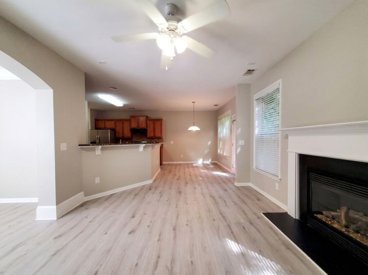 3344 Archgate Ct - Photo 6 of 32