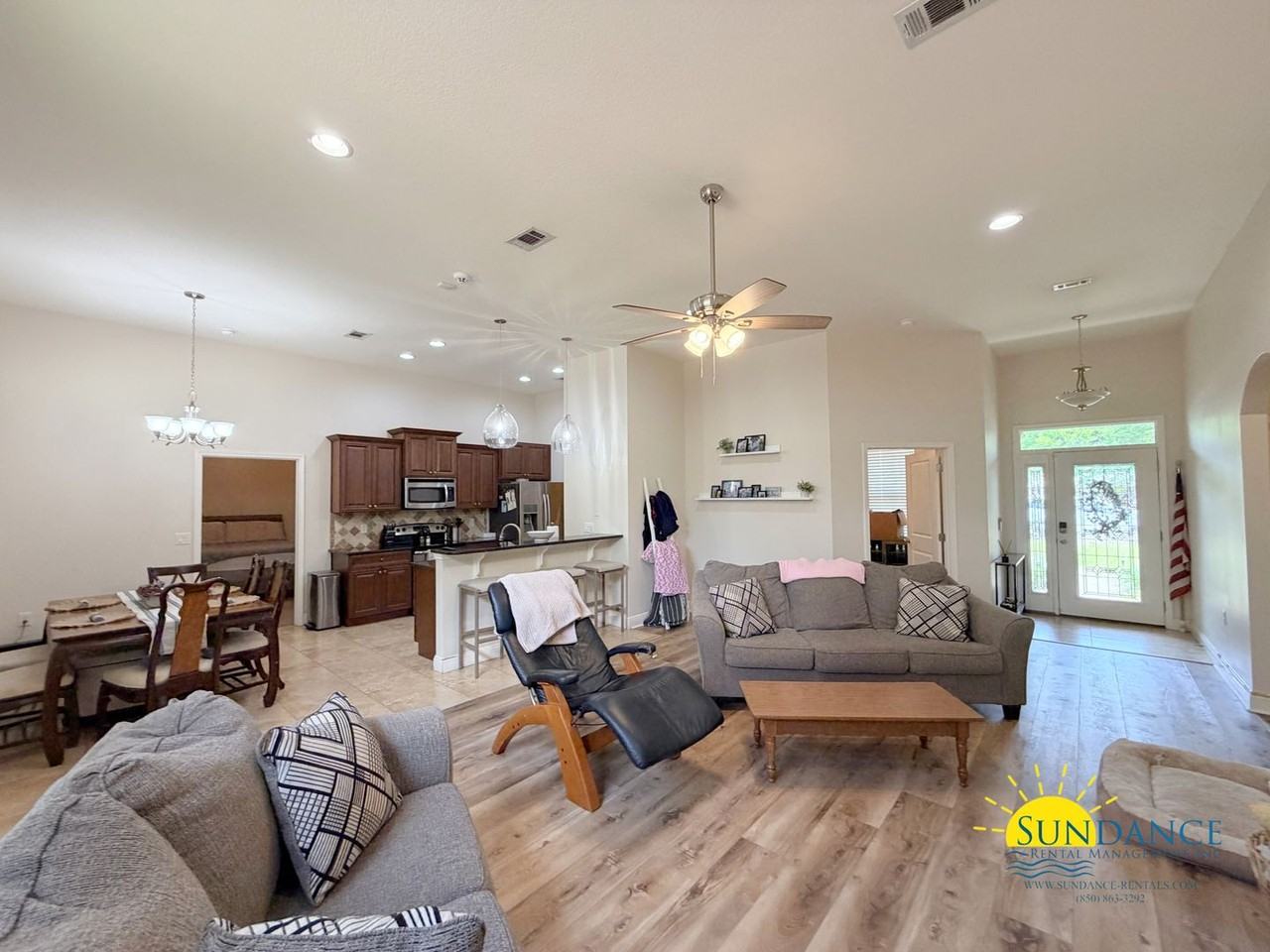 418 Westminster Rd - Photo 3 of 23