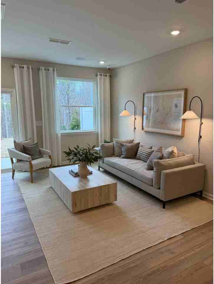 511 Eastwood St - Photo 5 of 19