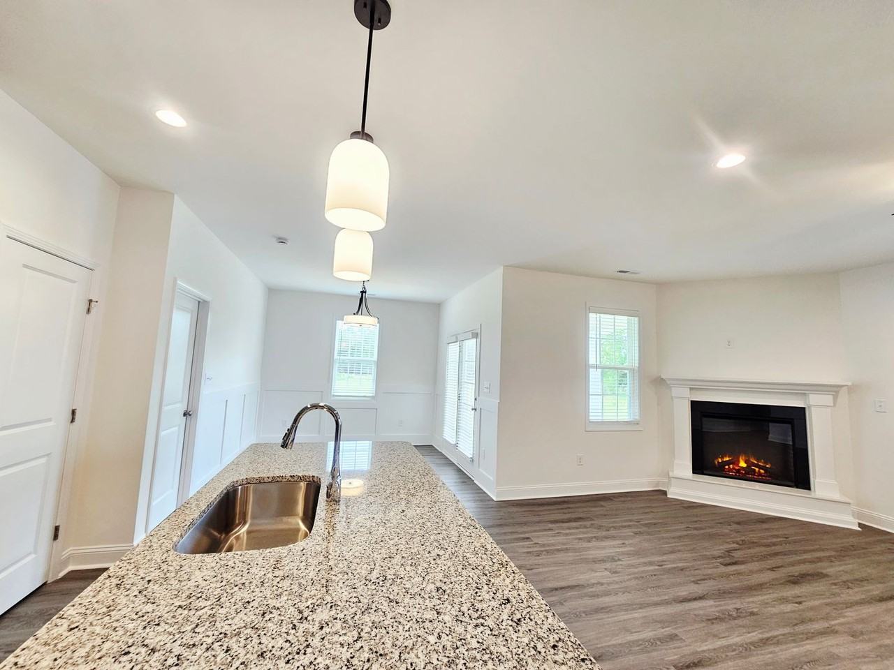 283 Crowville St - Photo 6 of 36