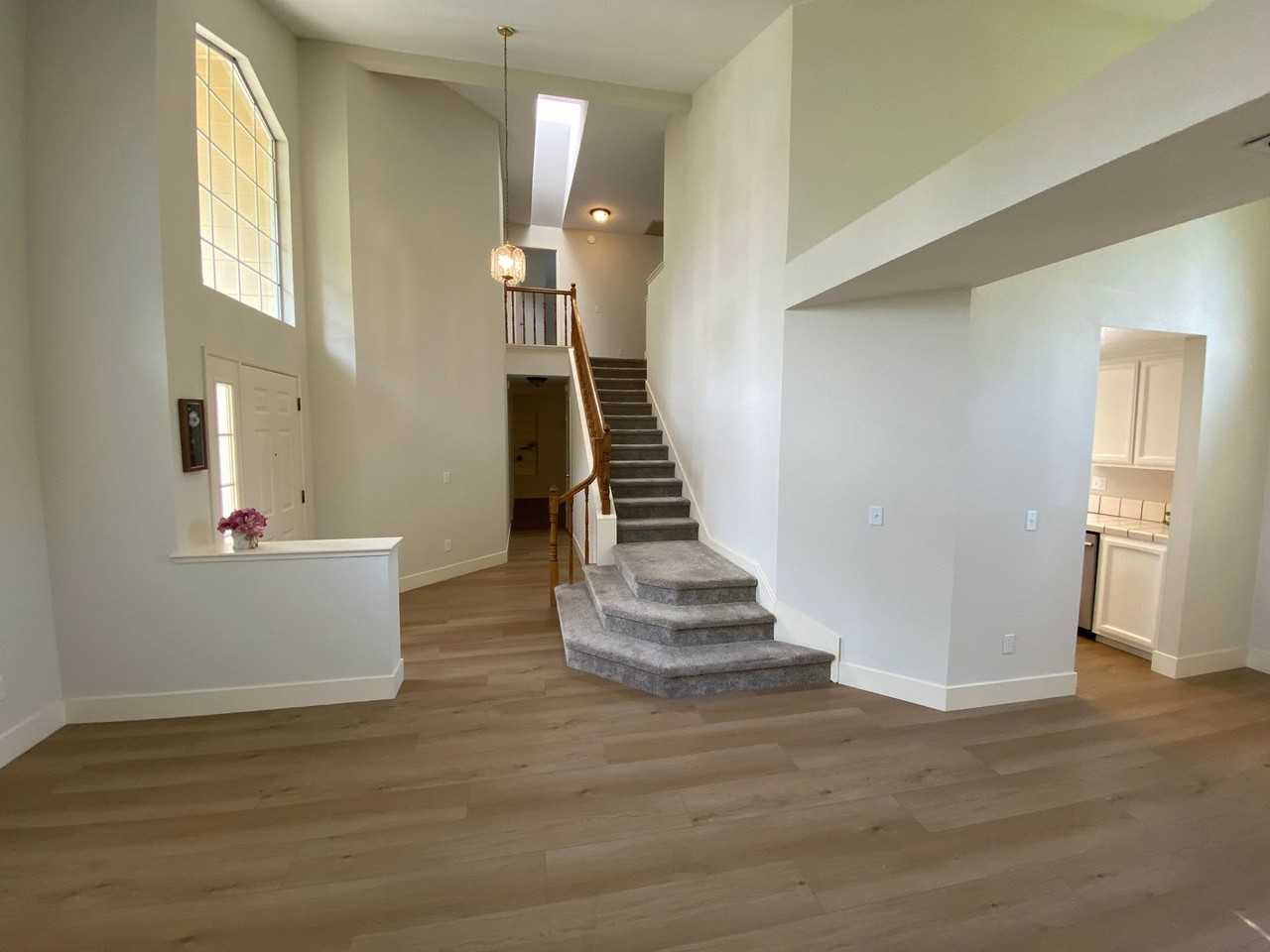 8524 Oak Harbour Ct - Photo 5 of 24