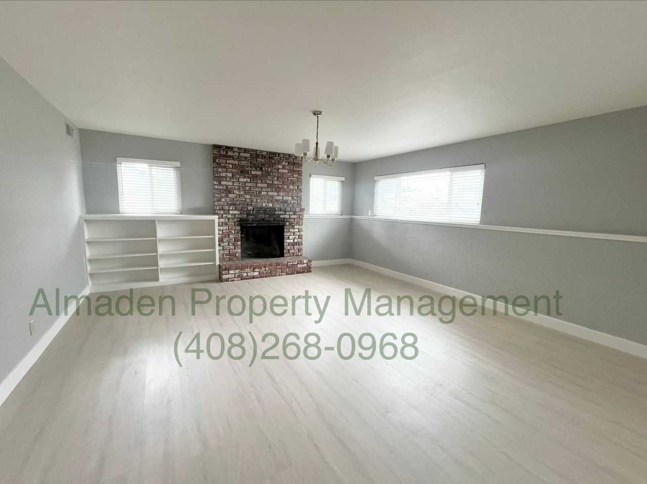 1096 Polk Ave - Photo 7 of 23
