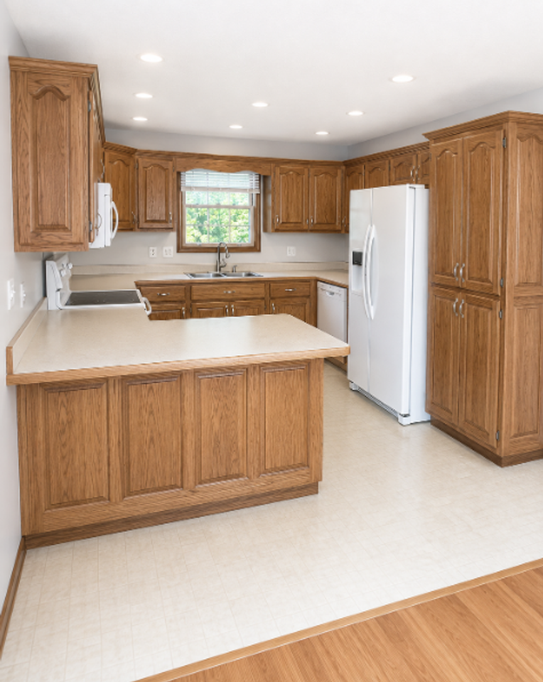 802 Briarbrook Dr - Photo 3 of 10
