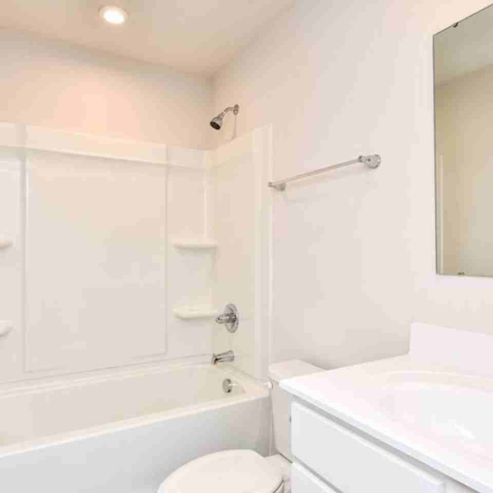 403 Hampton Townes Dr - Photo 4 of 22