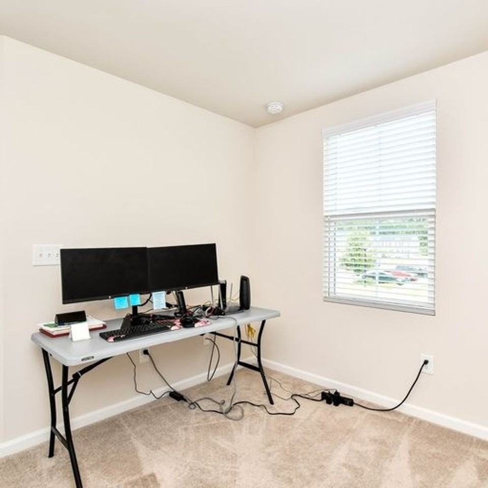 403 Hampton Townes Dr - Photo 5 of 22