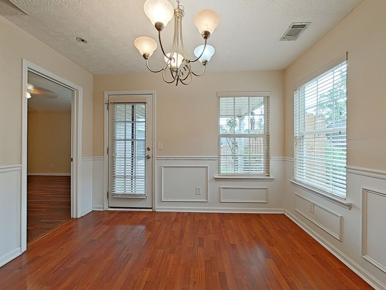 298 High Meadows Cir - Photo 6 of 22