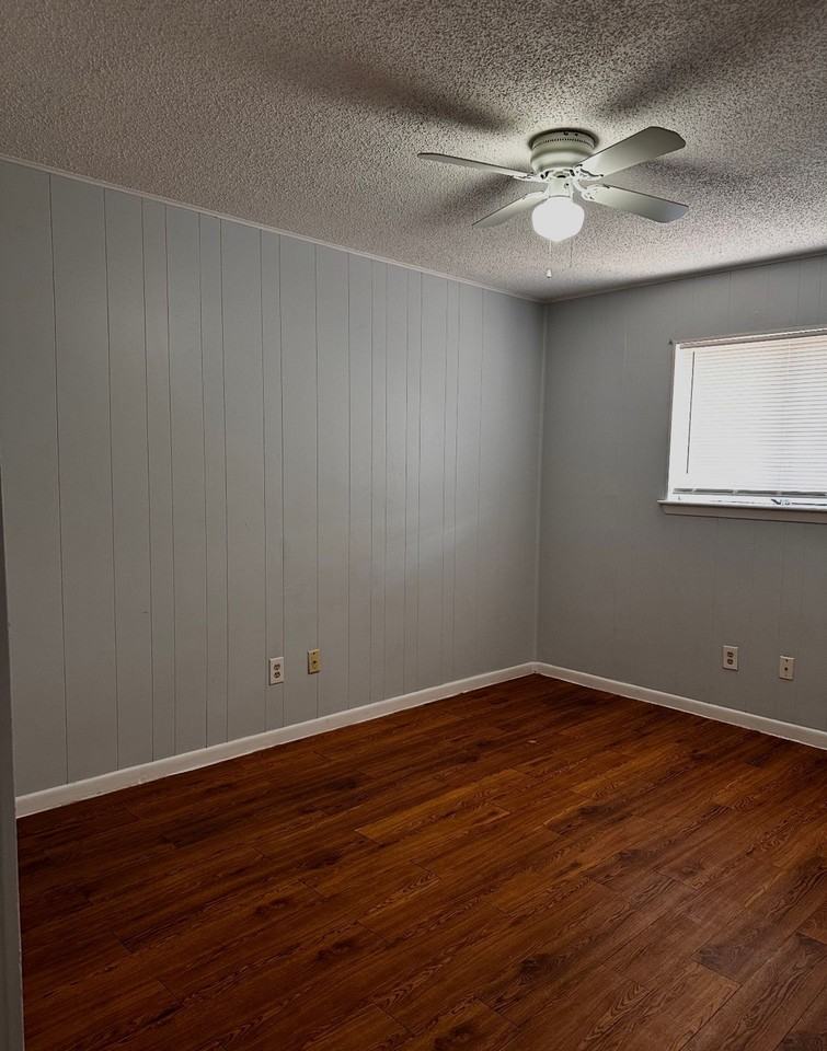 1507 Bundrant Dr - Photo 5 of 18