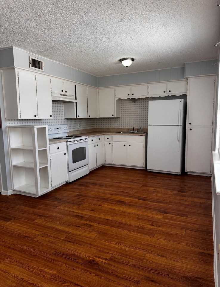 1507 Bundrant Dr - Photo 7 of 18