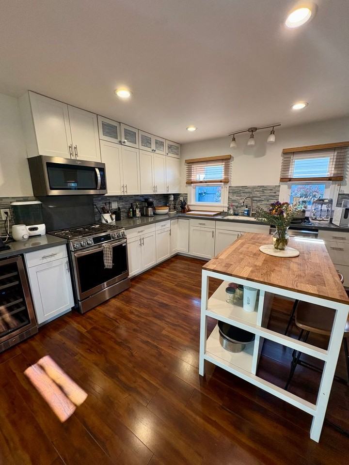239 Elder Ave - Photo 3 of 17