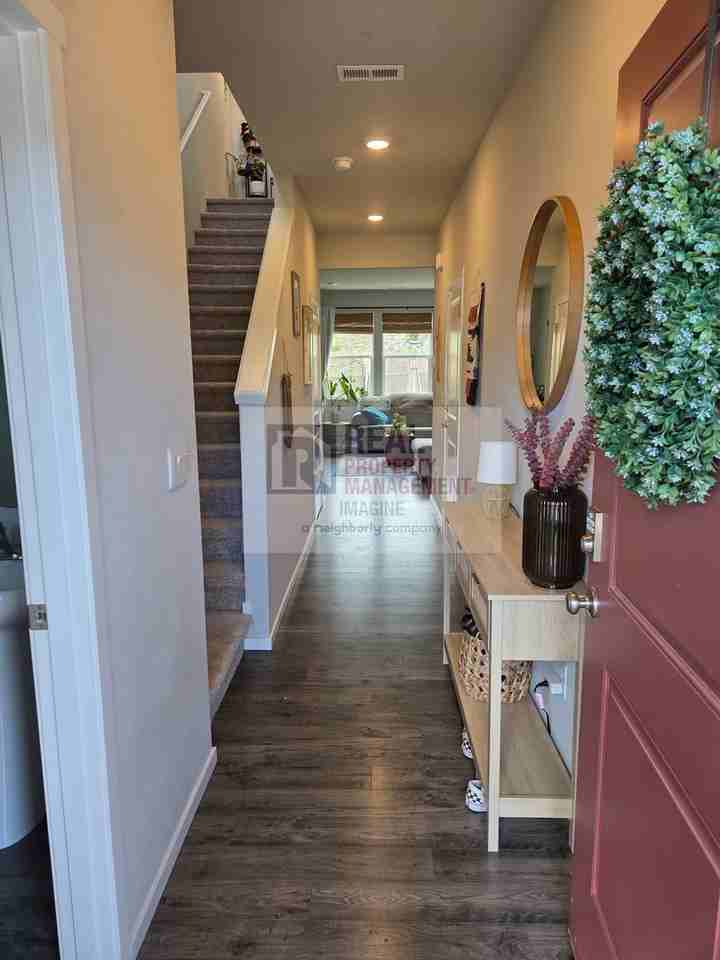 6032 Addison Rd Sw - Photo 2 of 45