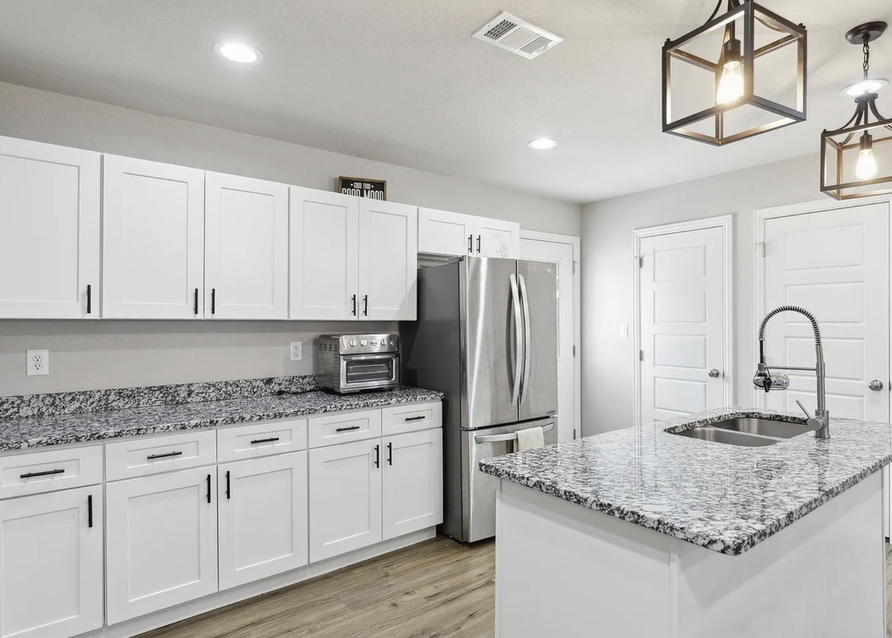 5818 Grayson St #5818 - Photo 4 of 15
